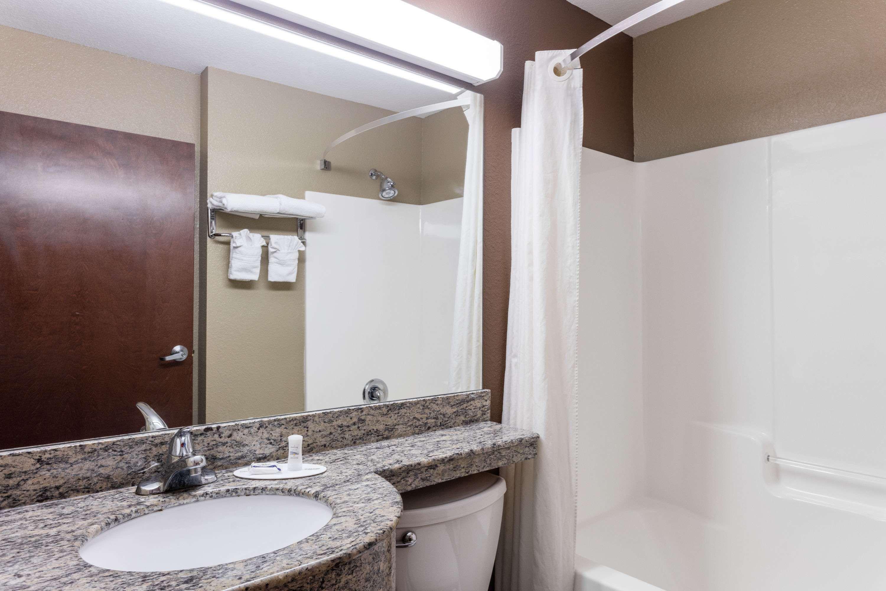 Microtel Inn & Suites By Wyndham Macon Ngoại thất bức ảnh